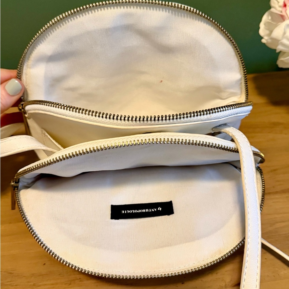 Anthropologie Crossbody White Woven Leather Purse with Adjustable Strap - Picture 5 of 14